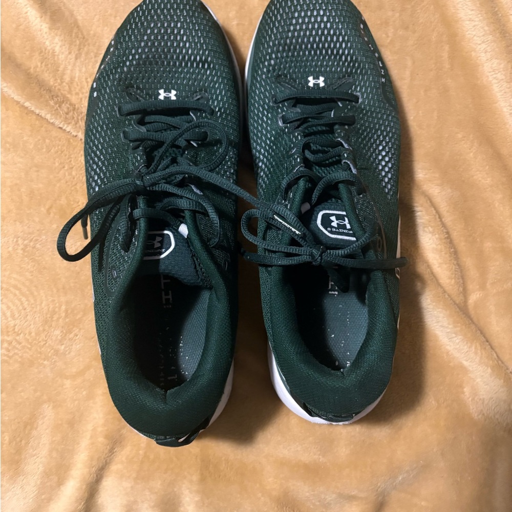 Under Armour Dark Green Running Shoes